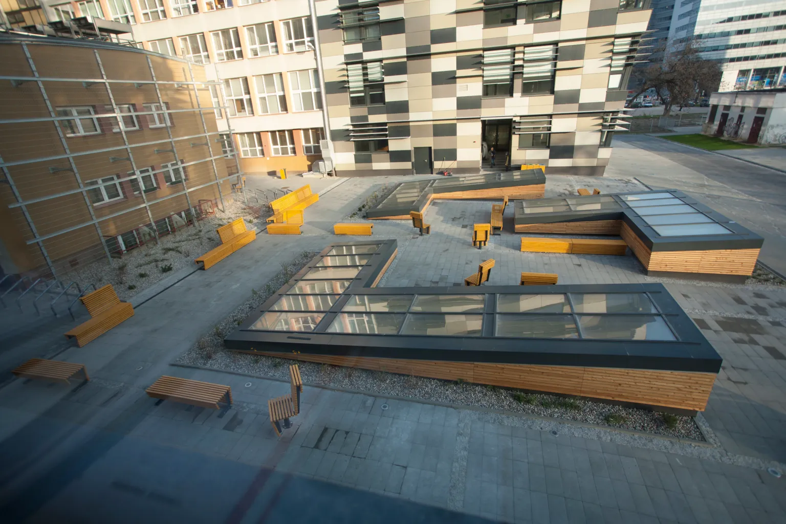Varšavas Politehniskā universitāte, „Flash“ līnija 02