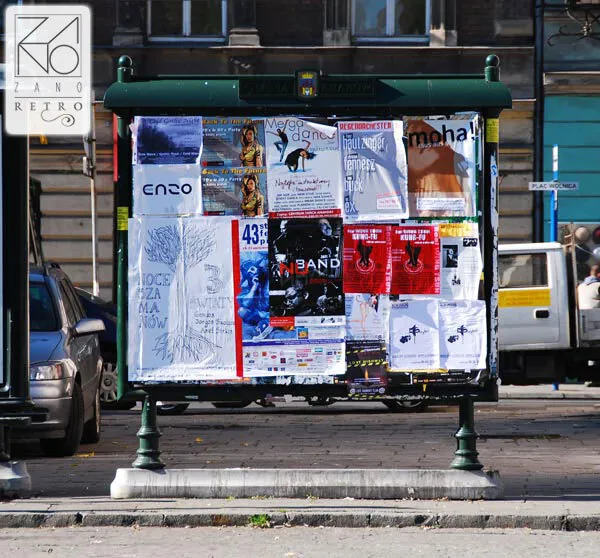 informācijas stends plakātiem