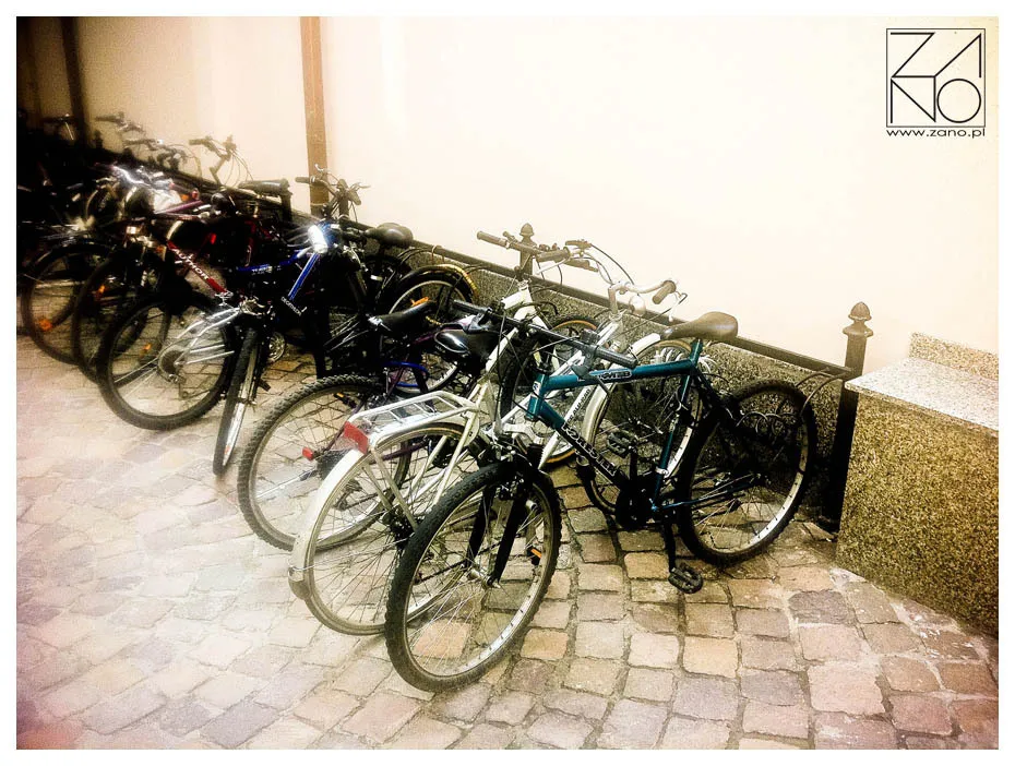 klasiskie velosipēdu statīvi