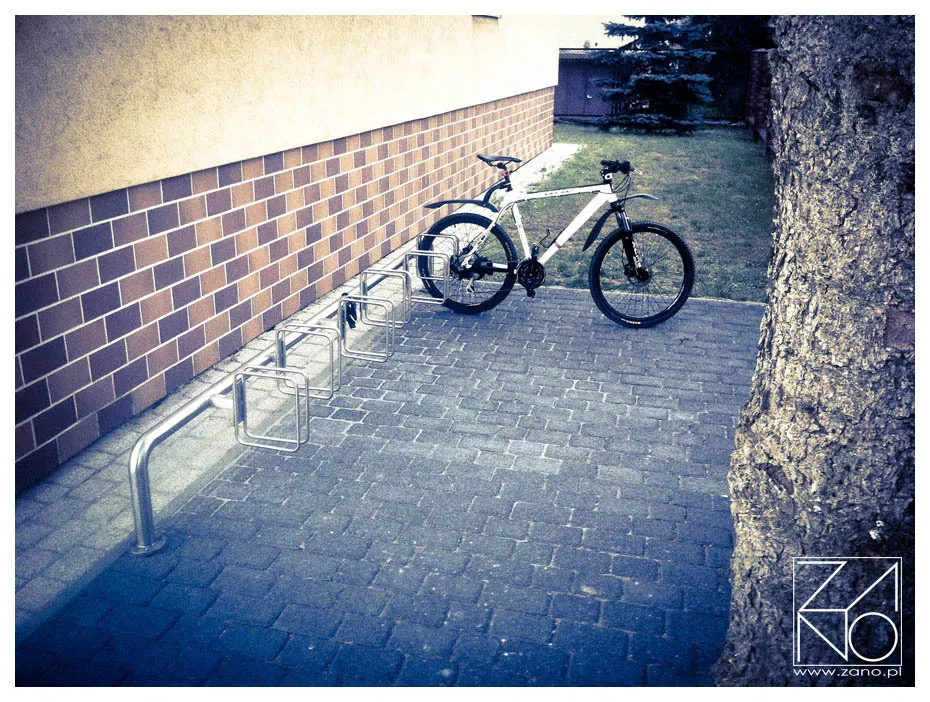 velosipēdu statīvi no nerūsējošā tērauda