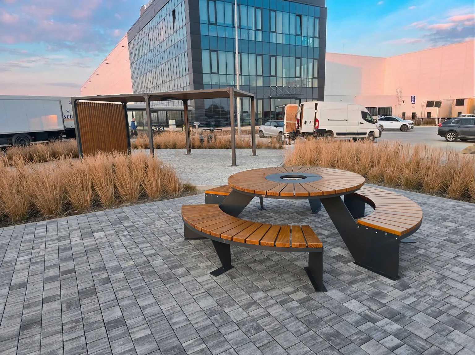 Pergola un „Domino“ līnija