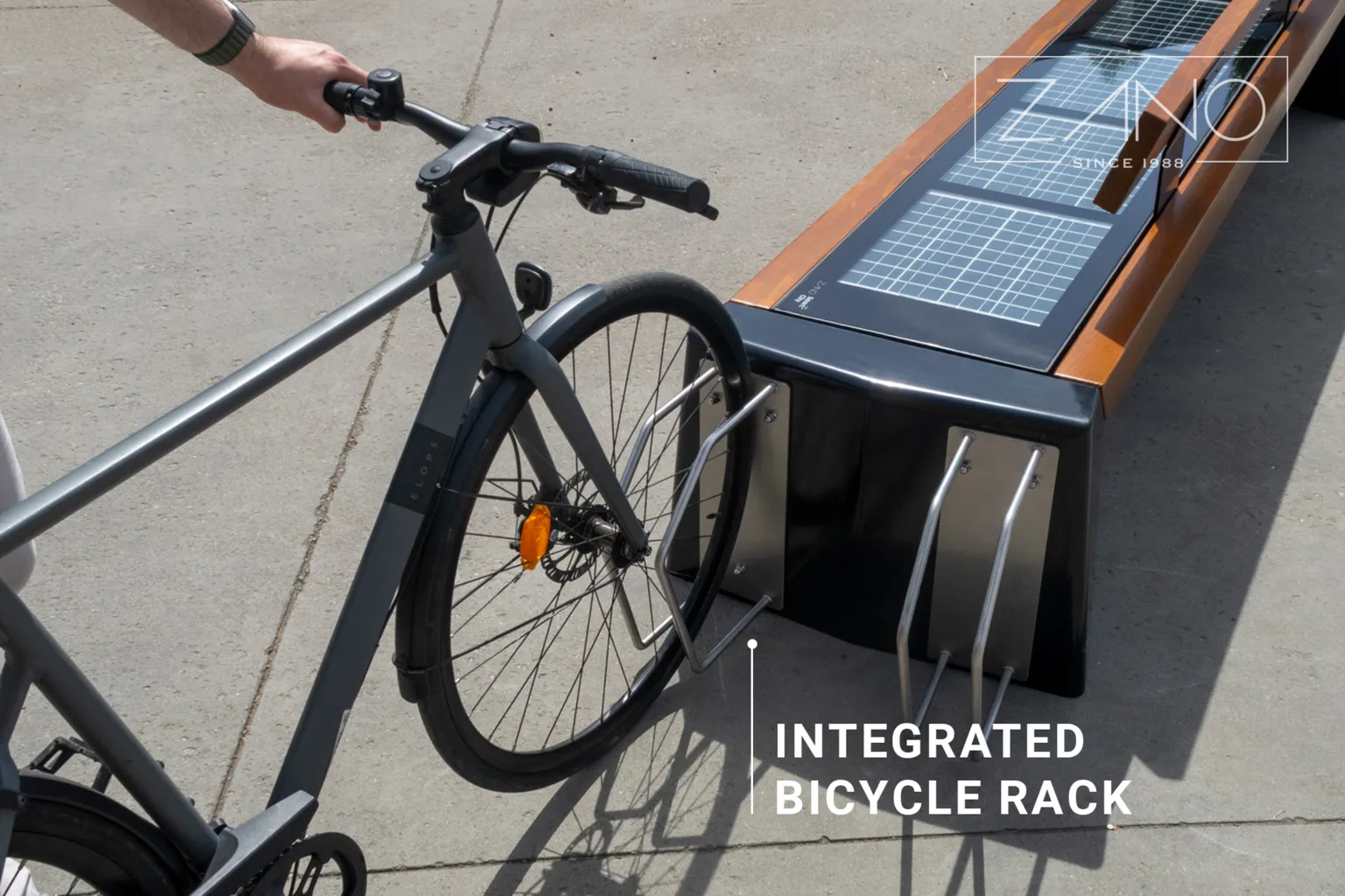 integrēts velosipēdu turētājs