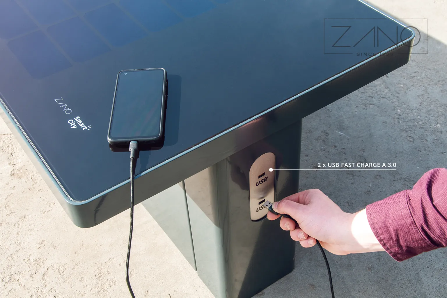 USB lādētājs | Scandik pilsētas saules enerģijas sols