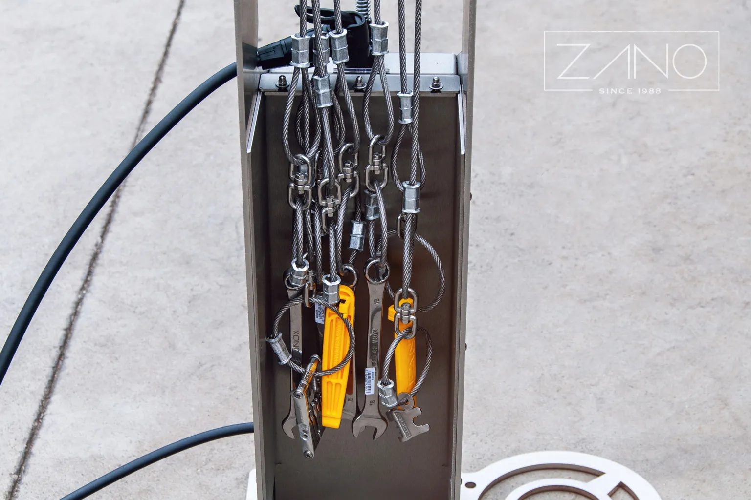 Kangu velosipēdu remonta stacija – instrumentu komplekts