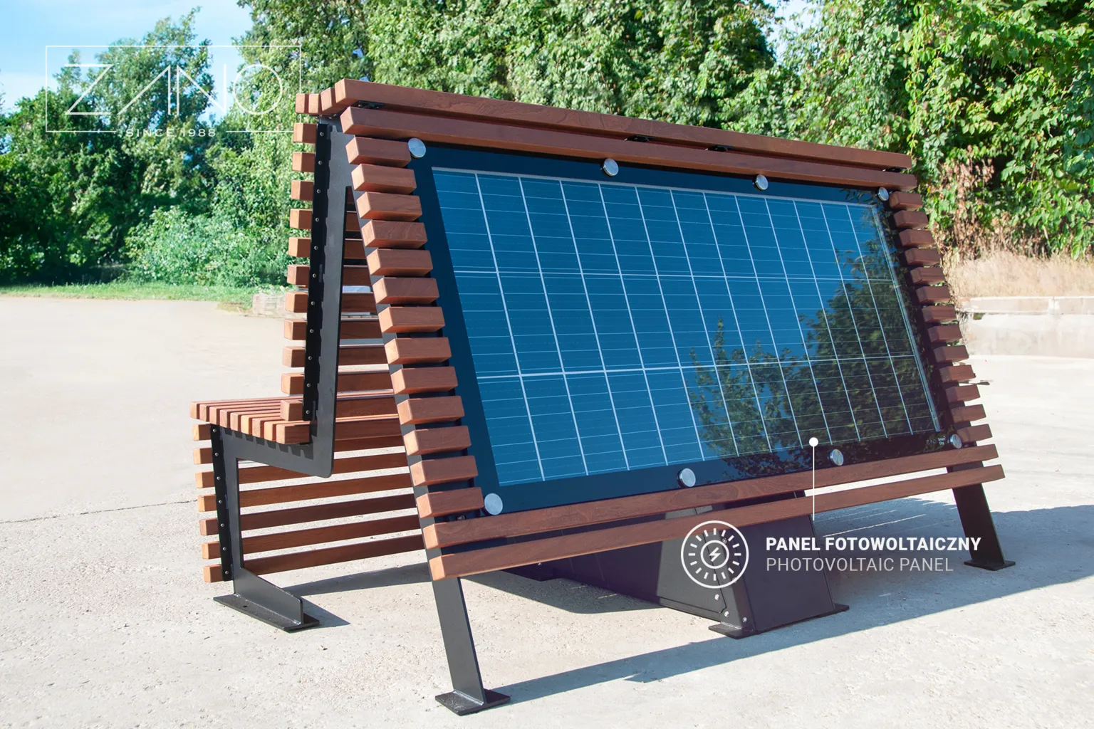 Saules enerģijas sols ar saules bateriju