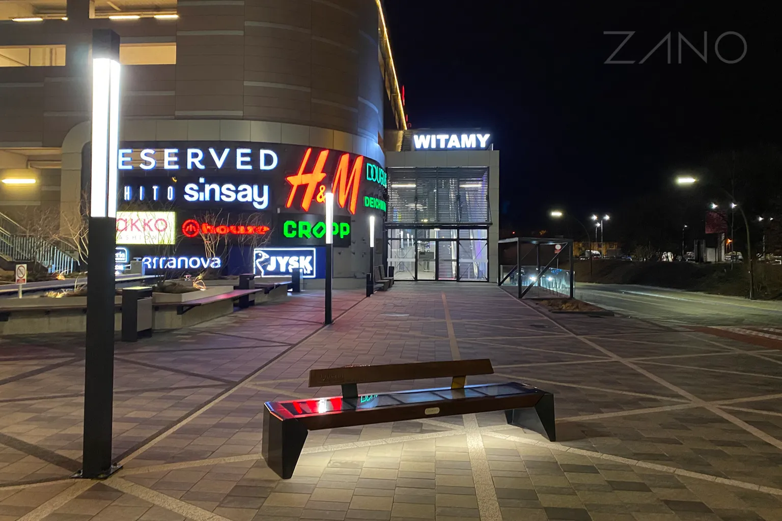 galerija „Bronowice“ – pilsētas mēbeles „Zano“
