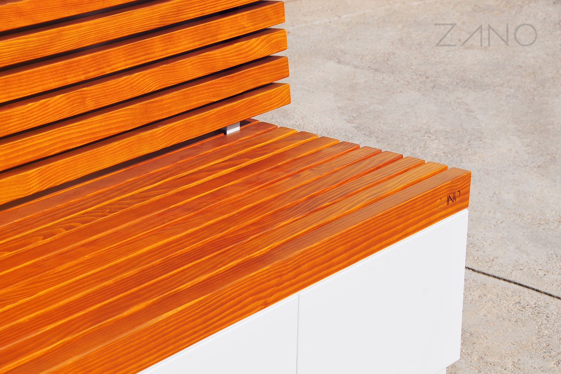 Soliņš Quadro 02.076 mīkstkoksnes laka Ciprese Soliņš Quadro 02.076 mīkstkoksnes laka Ciprese