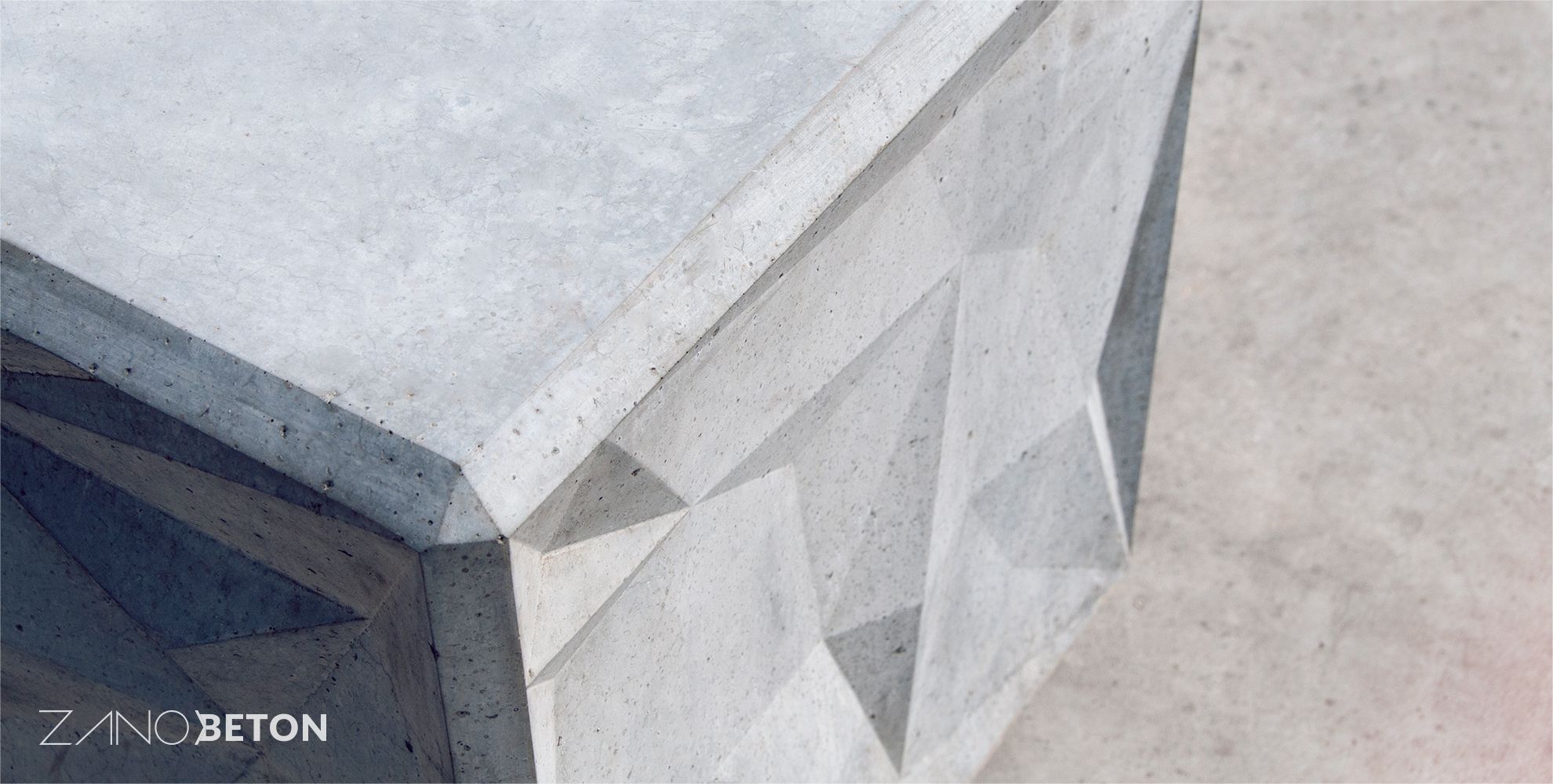 ielu mēbeles no arhitektoniskā betona